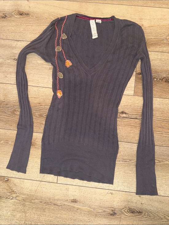 Nick And Mo Sweaters - Nick and Mo Sweater